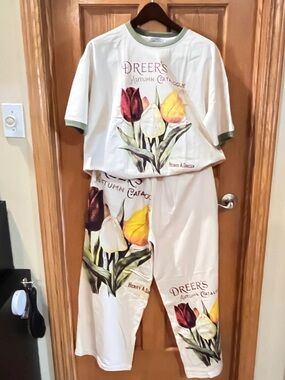 Cream Floral  Linen set - Cream with Tulip Print